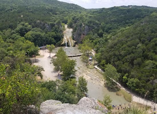 oklahoma/turner-falls-park/attraction/scenic-turnaround-turner-falls