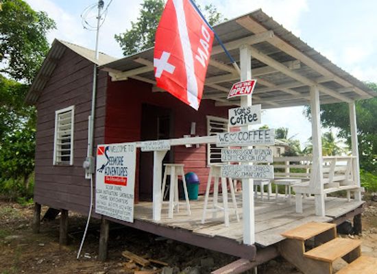 belize/hopkins/attraction/seemore-adventures-dive-adventure-shop