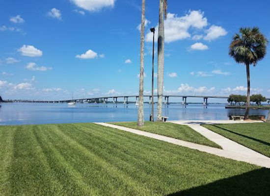 florida/fort-myers/attraction/burroughs-home-and-gardens