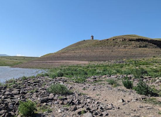 armenia/vayots-dzor-region/attraction/bord-du-lac