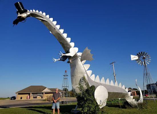 illinois/prairie-state/attraction/kaskaskia-dragon