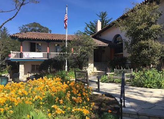 california/salinas-valley/attraction/harrison-memorial-library