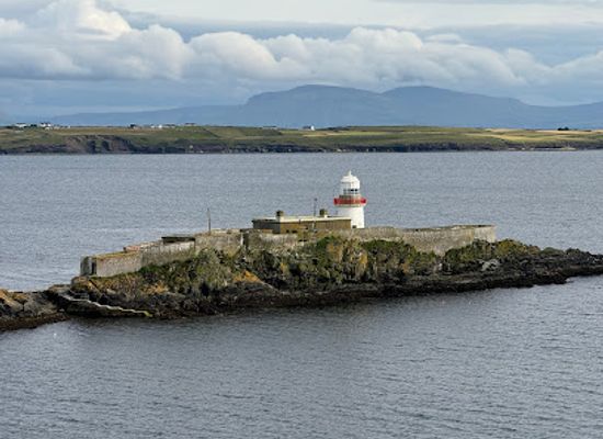ireland/county-donegal/attraction/rotten-island-lighthouse
