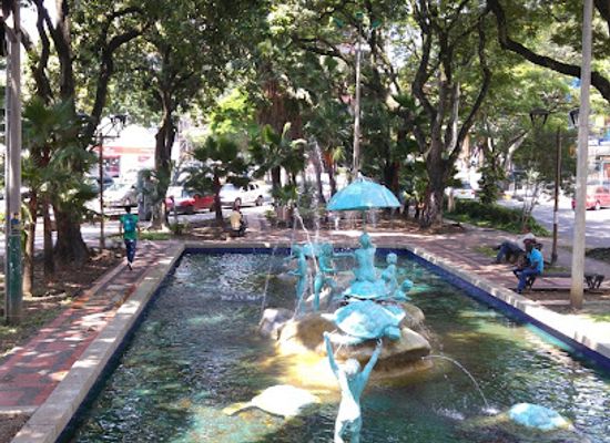 colombia/cali/granada/attraction/monument-to-the-children