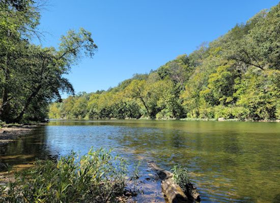 missouri/current-river/attraction/onondaga-cave-state-park