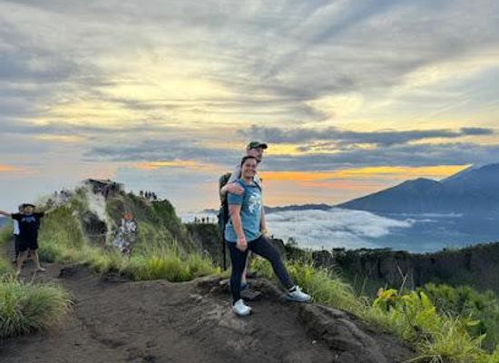 indonesia/bali/attraction/mt-batur-trekking-jeep