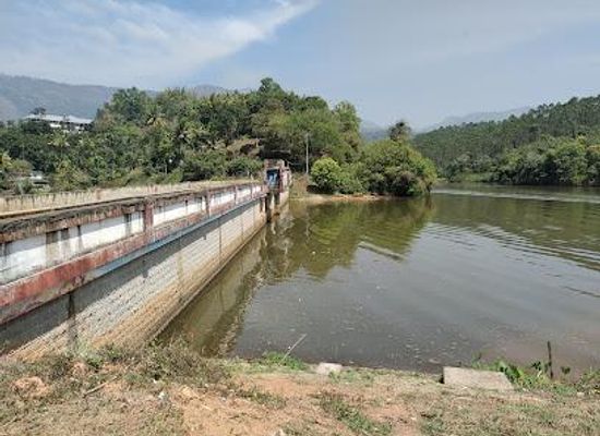 india/kerala/attraction/dam-view-cottage-munnar