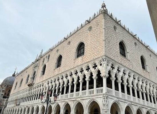 italy/venice/attraction/doge-s-palace