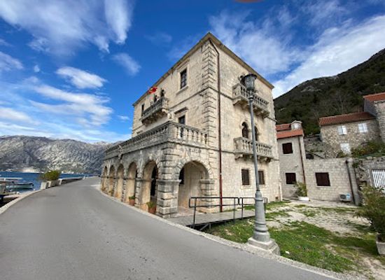 montenegro/kotor-bay/attraction/perast-museum