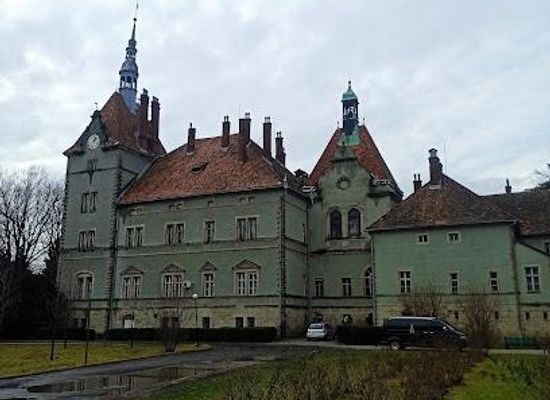 ukraine/uzhhorod/attraction/shenborn-palace