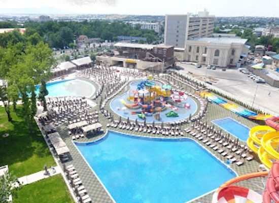 kazakhstan/shymkent/attraction/fontan-aquapark