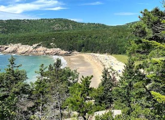 maine/bar-harbor/attraction/sand-beach