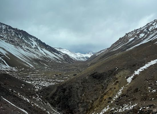argentina/aconcagua-provincial-park/attraction/curva-soberania-nacional-ruta-7