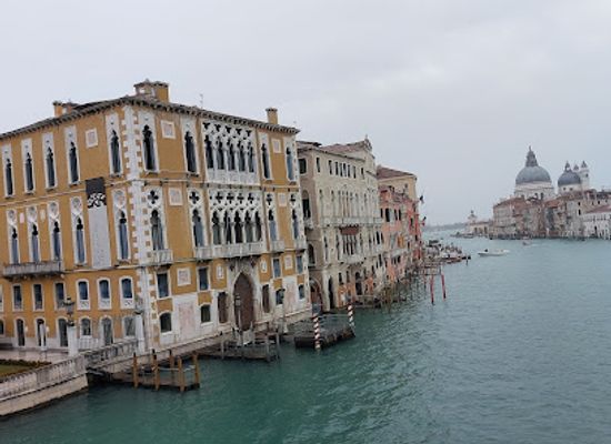italy/venice/dorsoduro/attraction/zattere-agli-incurabili