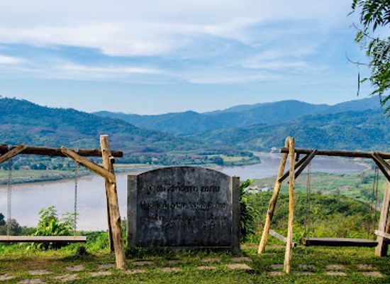 thailand/mekong-river-region/attraction/paradise-road-viewpoint-huai-sai-man