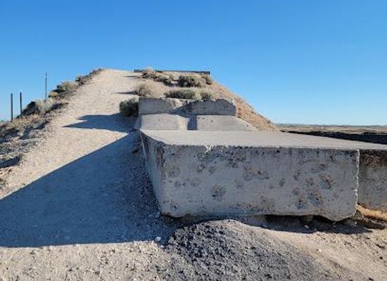 idaho/twin-falls/attraction/evel-knievel-snake-river-canyon-jump-site