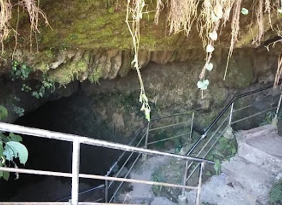 nepal/narayani-zone/attraction/birendra-cave