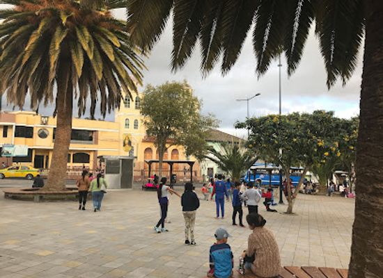 ecuador/ambato/attraction/parque-de-la-parroquia-atahualpa