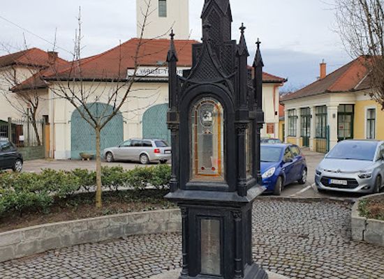 hungary/eger/attraction/orokmecses