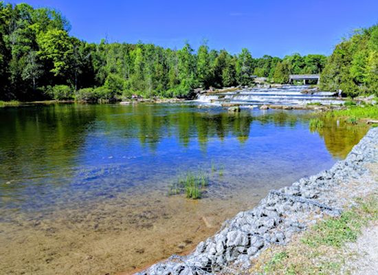 canada/southwestern-ontario/attraction/sauble-falls-provincial-park