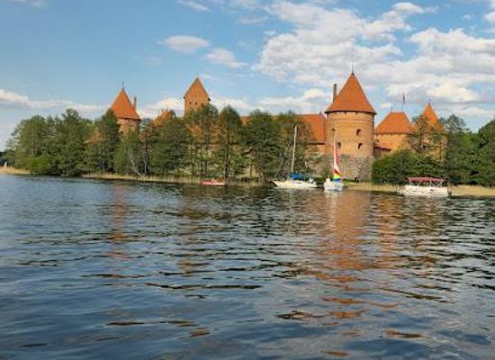lithuania/vilnius/attraction/trakai-island-castle