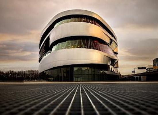 germany/stuttgart/attraction/mercedes-benz-museum