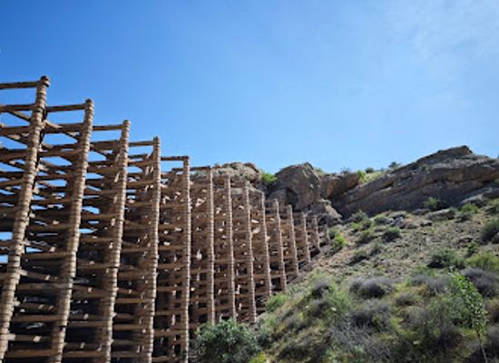 armenia/vayots-dzor/attraction/areni-selavatarr