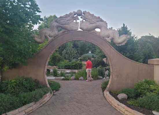wisconsin/la-crosse/attraction/riverside-international-friendship-gardens