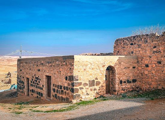 jordan/al-karak/attraction/alqaryah-alqadimah