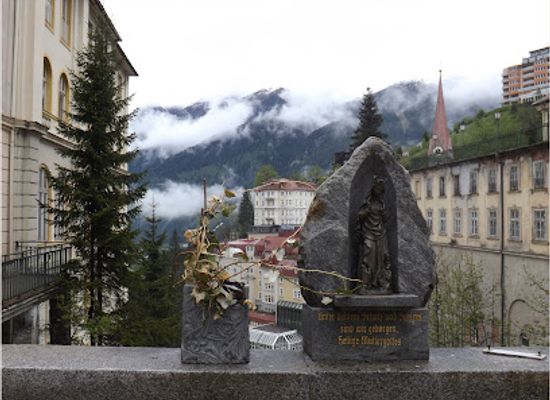 austria/bad-gastein/attraction/thermalwasserbrunnen-bad-gastein
