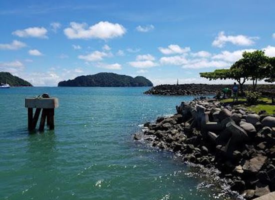 costa-rica/jaco/attraction/playa-herradura