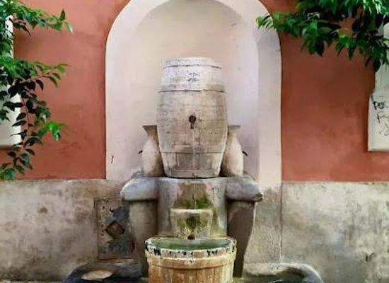 italy/rome/attraction/fontana-della-botte