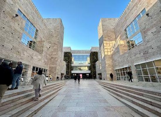 portugal/lisbon/attraction/centro-cultural-de-belem