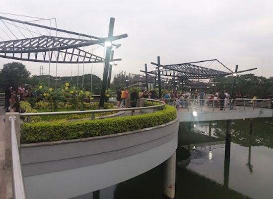 ecuador/guayas-region/attraction/puente-zigzag