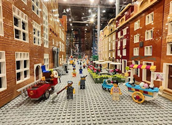 poland/gdansk/wrzeszcz/attraction/wystawa-budowli-z-klockow-lego-gdansk