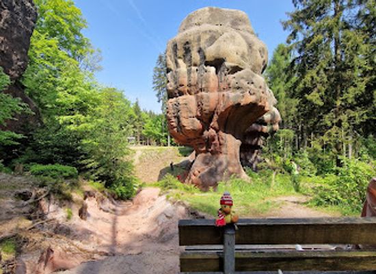 germany/lusatia/attraction/chalice-rocks