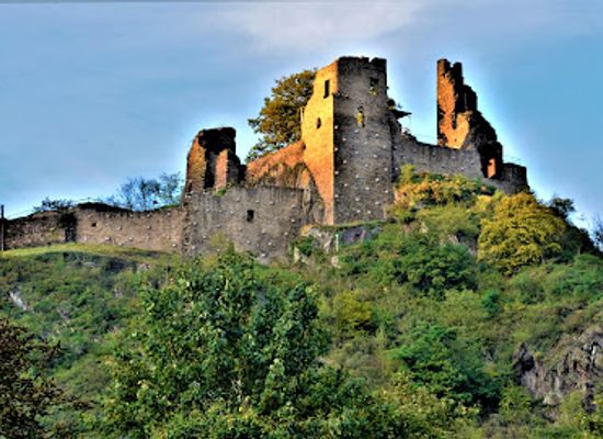 germany/eifel/attraction/are-castle
