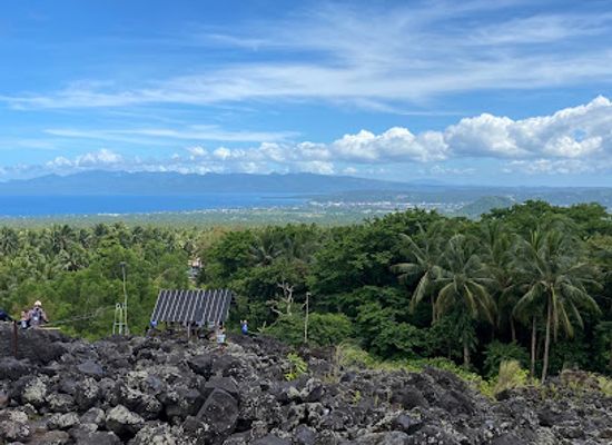 philippines/mt-mayon/attraction/black-lava-trail