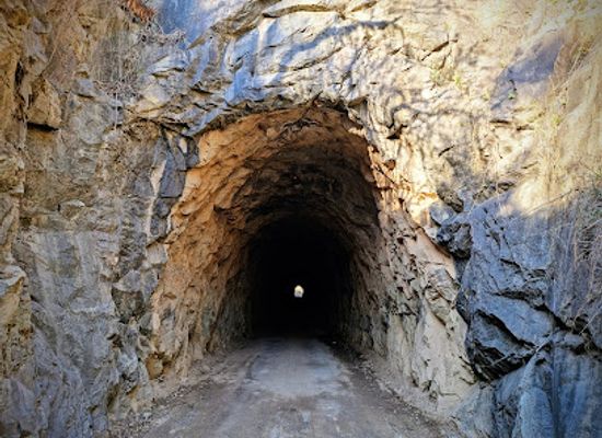 australia/mid-west/attraction/boolboonda-tunnel