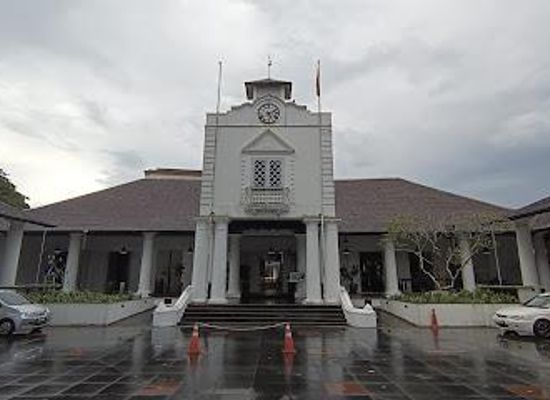 malaysia/kuching/attraction/the-old-court-house-kuching