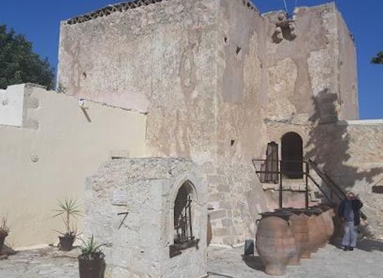 greece/crete/attraction/moni-odigitrias