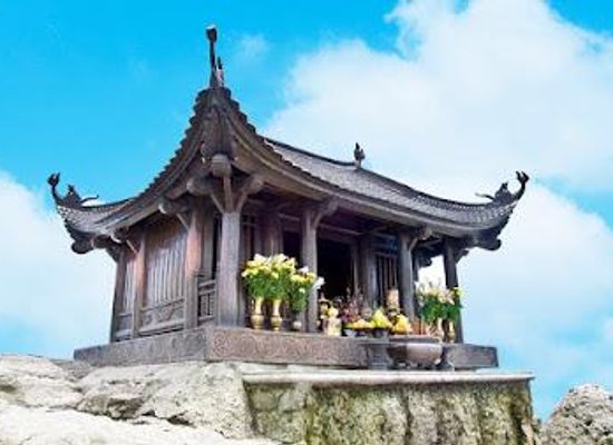 vietnam/ha-long/attraction/yen-tu-mountain