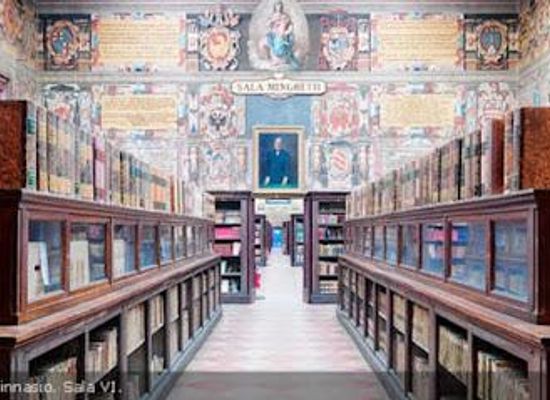 italy/bologna/attraction/biblioteca-comunale-dell-archiginnasio