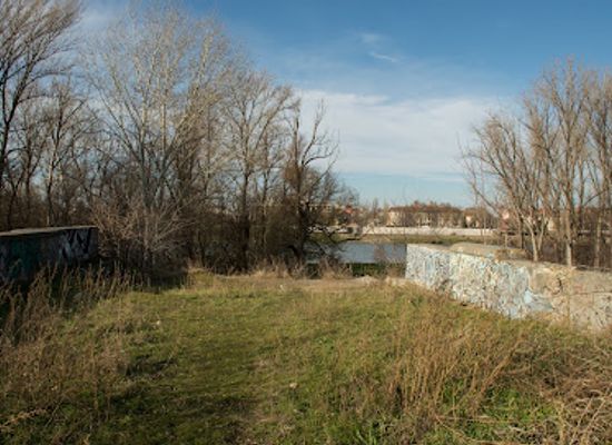 hungary/southern-great-plain/attraction/ujszeged-bridgehead-of-szeged-s-old-railway-bridge