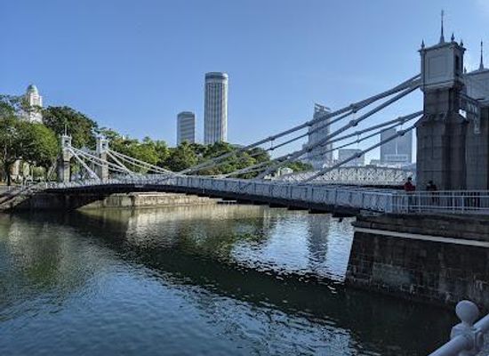 singapore/bukit-timah/attraction/cavenagh-bridge