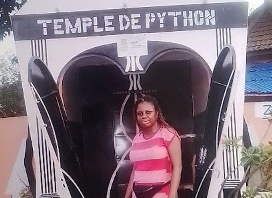 benin/atlantique/attraction/python-temple