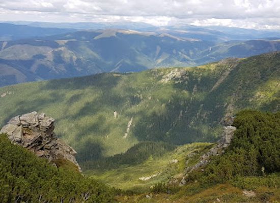 romania/parang-mountains/attraction/the-parangul-mic-peak-2074m