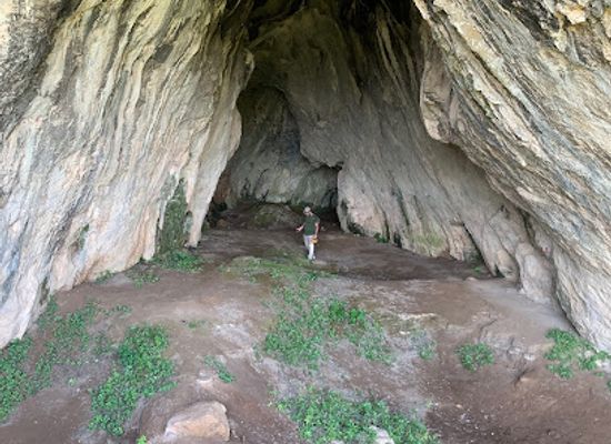 albania/mirdita/attraction/shpella-e-nezirit