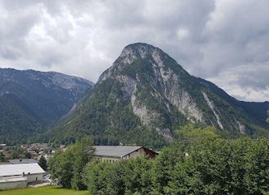 austria/zillertal-alps/attraction/tratzberg-castle
