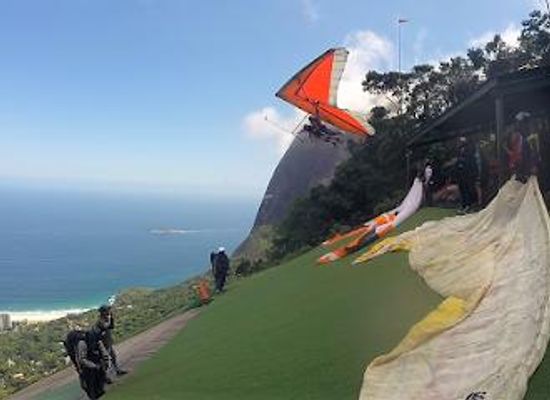 brazil/rio-de-janeiro/attraction/asa-delta-tour-hang-gliding-in-rio-de-janeiro